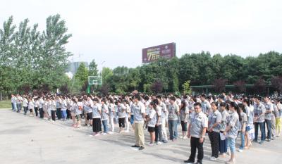 2015合肥高科彩晶事業(yè)部消防演練：“安全第一，預防為主”