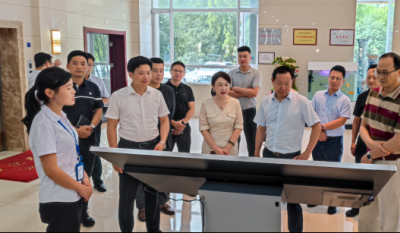 政企聯(lián)手強(qiáng)強(qiáng)合作，共同探索發(fā)展機(jī)遇——合肥市政協(xié)領(lǐng)導(dǎo)和企業(yè)家們蒞臨指導(dǎo)